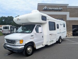 2003 Born Free 26 RSB Class C for sale at Stream RV in Creedmoor, NC