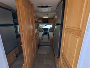 2009 Born Free Built for Two — photo 35 of 56