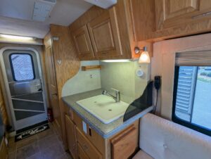 2009 Born Free Built for Two — photo 6 of 56
