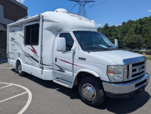 2009 Born Free Built for Two — photo 5 of 56