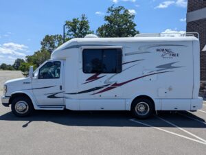 2009 Born Free Built for Two — photo 27 of 56