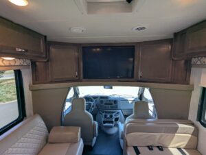 2021 Gulf Stream BT Cruiser 5210 — photo 35 of 70
