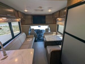 2021 Gulf Stream BT Cruiser 5210 — photo 33 of 70