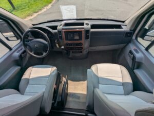 2011 Roadtrek Adventurous — photo 38 of 47