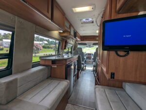 2011 Roadtrek Adventurous — photo 19 of 47