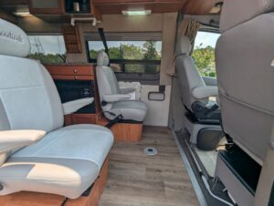 2011 Roadtrek Adventurous — photo 14 of 47