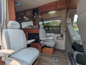2011 Roadtrek Adventurous — photo 37 of 47