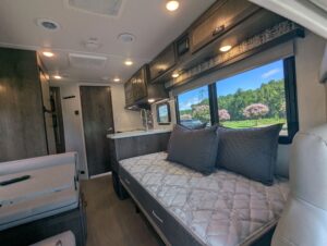 2022 Gulf Stream BT Cruiser 5210 — photo 58 of 72