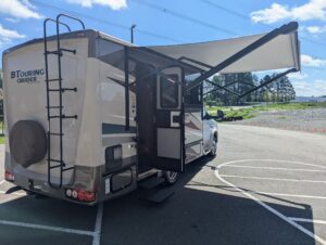 2022 Gulf Stream BT Cruiser 5210 — photo 12 of 72