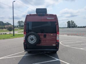 2022 Winnebago 59P Solis — photo 4 of 51