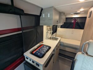2022 Winnebago 59P Solis — photo 35 of 51