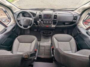 2022 Winnebago 59P Solis — photo 31 of 51