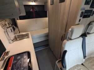 2022 Winnebago 59P Solis — photo 39 of 51