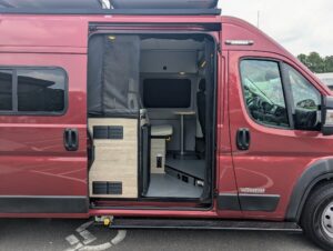 2022 Winnebago 59P Solis — photo 25 of 51