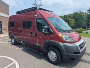 2022 Winnebago 59P Solis — photo 14 of 51