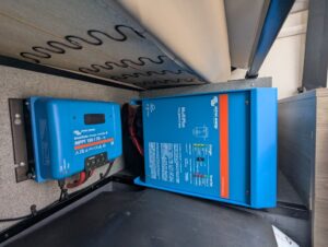 2022 Winnebago 59P Solis — photo 10 of 51