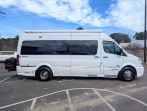 2009 Airstream 22 Interstate — photo 4 of 5