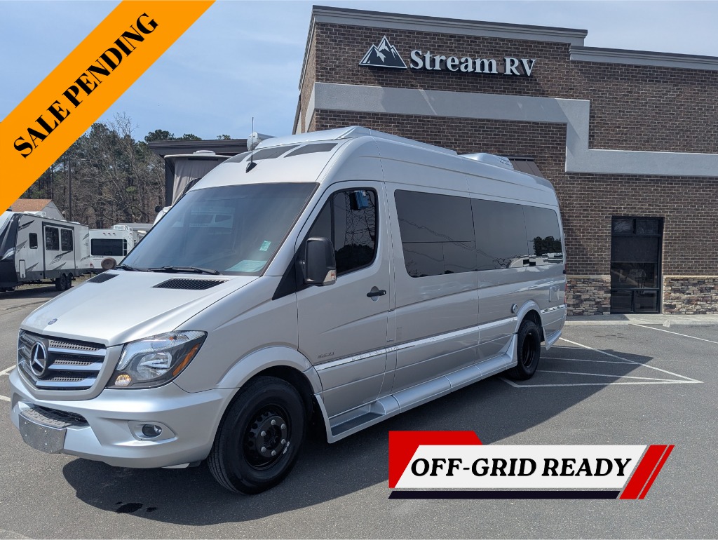 2014 Roadtrek RS Adventurous — exterior
