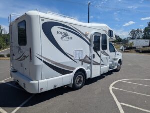 2011 Born Free 22RSK — photo 10 of 59
