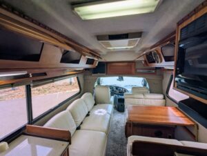 2006 Chinook XL Concourse — photo 37 of 73