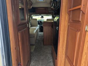 2006 Chinook XL Concourse — photo 24 of 73