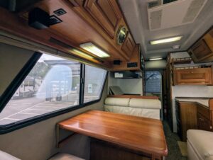 2006 Chinook XL Concourse — photo 52 of 73