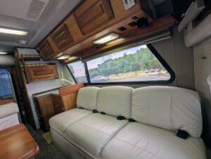 2006 Chinook XL Concourse — photo 51 of 73