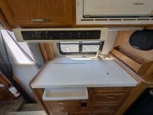 1998 Coachmen Starflyte — photo 33 of 36
