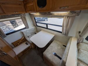 1998 Coachmen Starflyte — photo 32 of 36