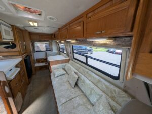1998 Coachmen Starflyte — photo 29 of 36