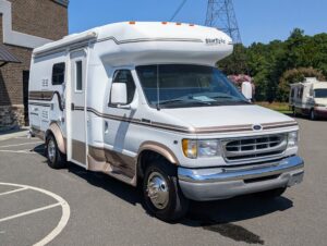 1998 Coachmen Starflyte — photo 6 of 36