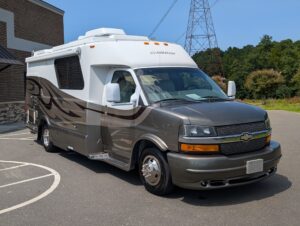 2003 Chinook Destiny Special Edition — photo 12 of 47