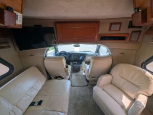 2003 Chinook Destiny Special Edition — photo 31 of 47