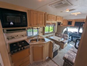 2004 R-Vision Trail Lite — photo 19 of 56