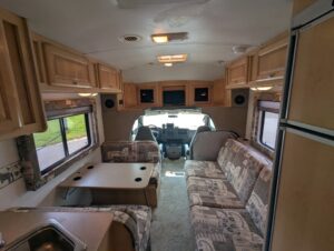 2004 R-Vision Trail Lite — photo 2 of 56