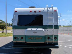 2006 Lazy Daze M-23.5 FD — photo 11 of 51