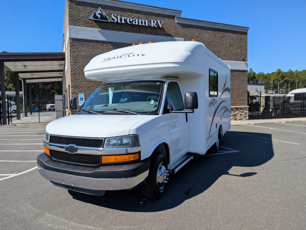 2005 R-Vision Trail Lite