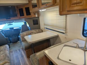 2005 R-Vision Trail Lite M-214 — photo 6 of 26